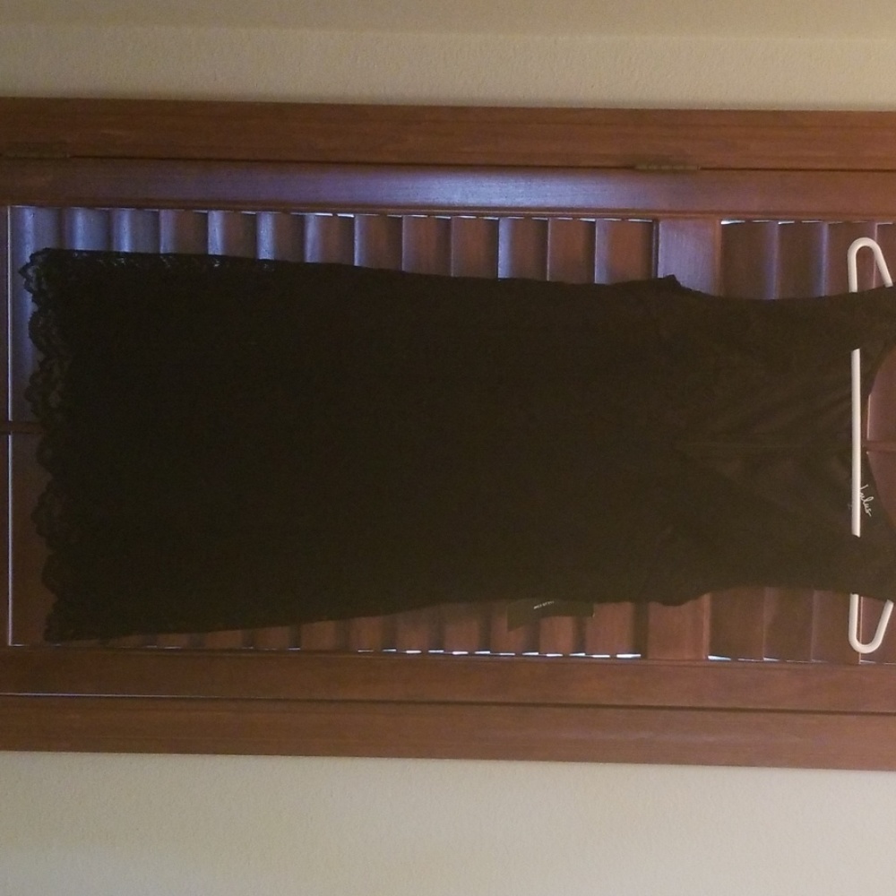 lulus black lace dress